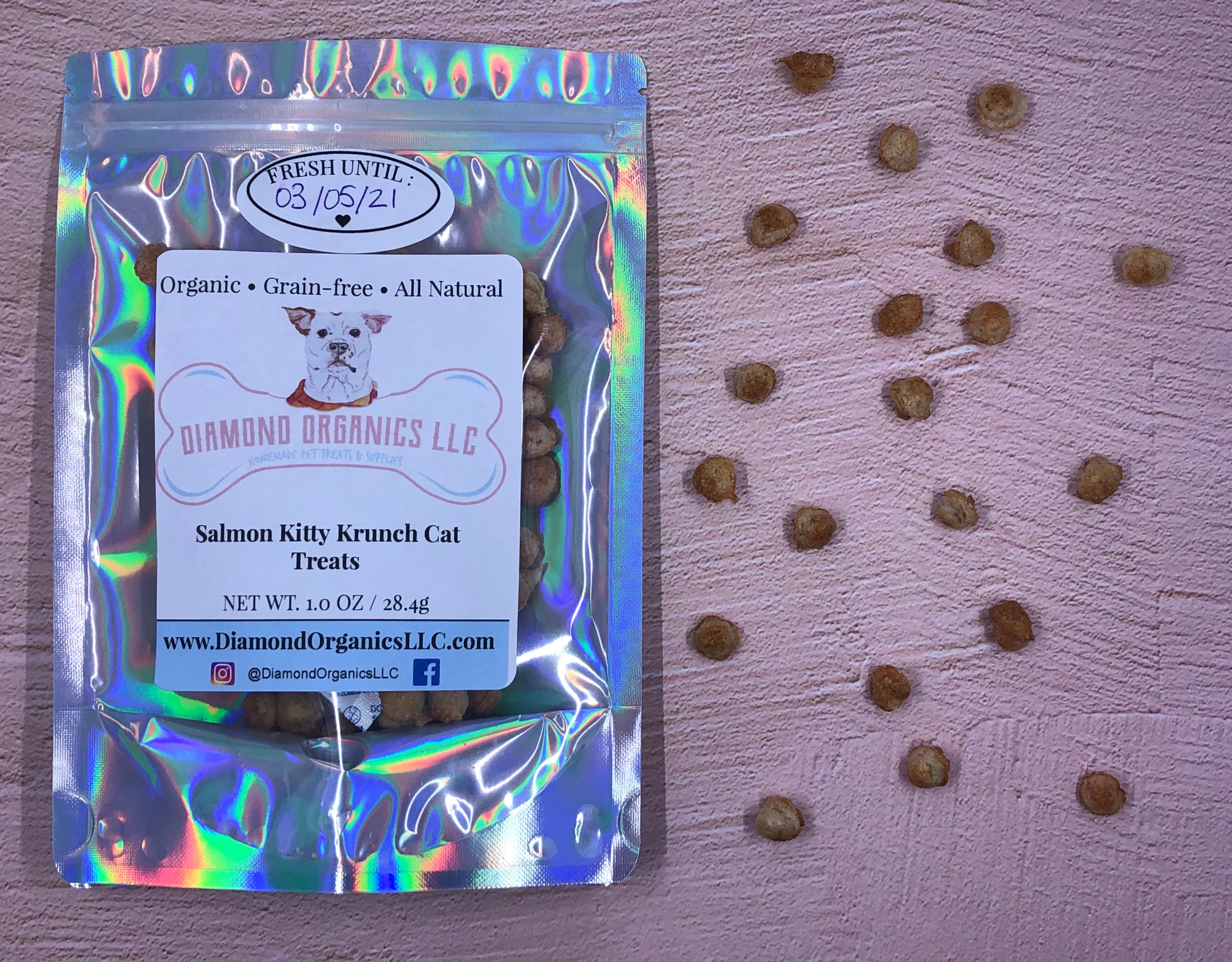 Salmon Kitty Krunch Cat Treats